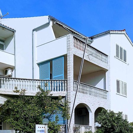 Apartmani Nina Šibenik Exteriör bild