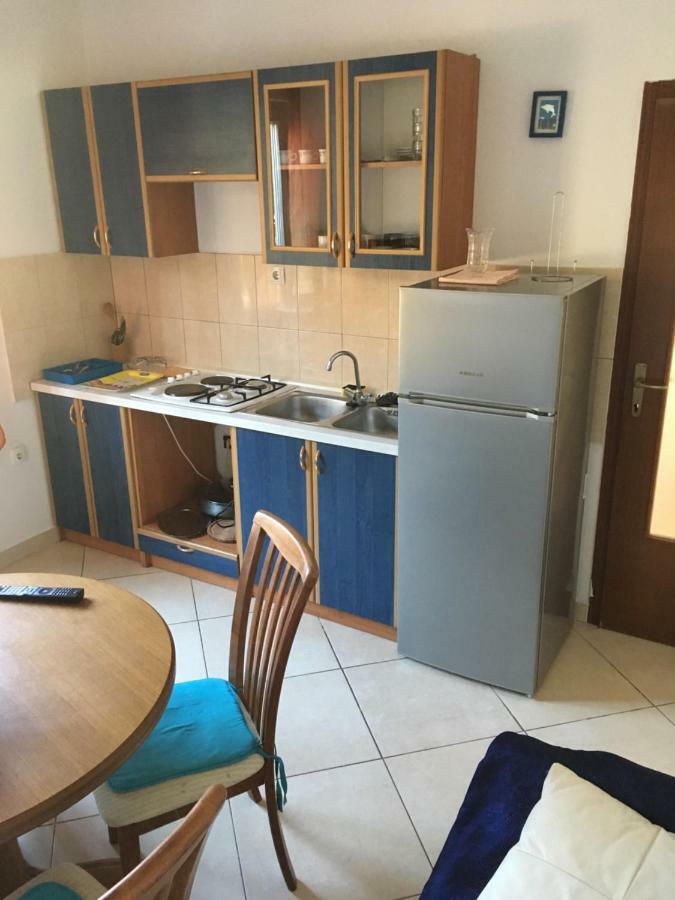 Apartmani Nina Šibenik Exteriör bild