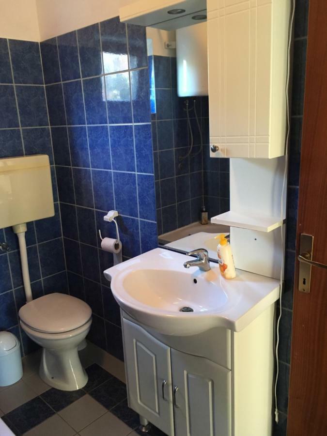Apartmani Nina Šibenik Exteriör bild